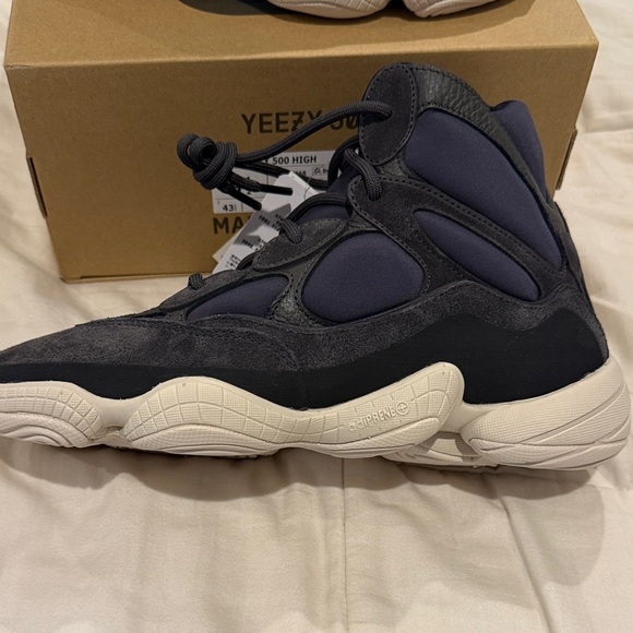 adidas Yeezy 500 High - Charcoal and Cream - Picture 3 of 5